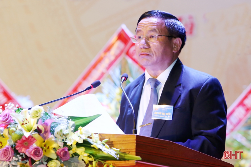 Trong từng nội dung phát biểu, Bí thư Tỉnh ủy Lê Đình Sơn luôn đề cập đến vai trò quan trọng của MTTQ Hà Tĩnh và các thành viên đối với việc tăng cường khối đại đoàn kết, phát huy dân chủ, tạo đồng thuận xã hội.