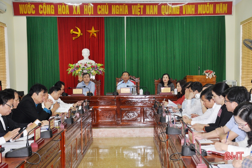 Cùng dự có Trưởng ban Nội chính Tỉnh ủy Trần Báu Hà và lãnh đạo các sở, ngành, địa phương liên quan.